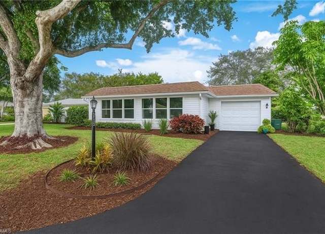 Property at 233 Yorkshire Ct, Naples, FL 34112, 2 beds, 2 baths