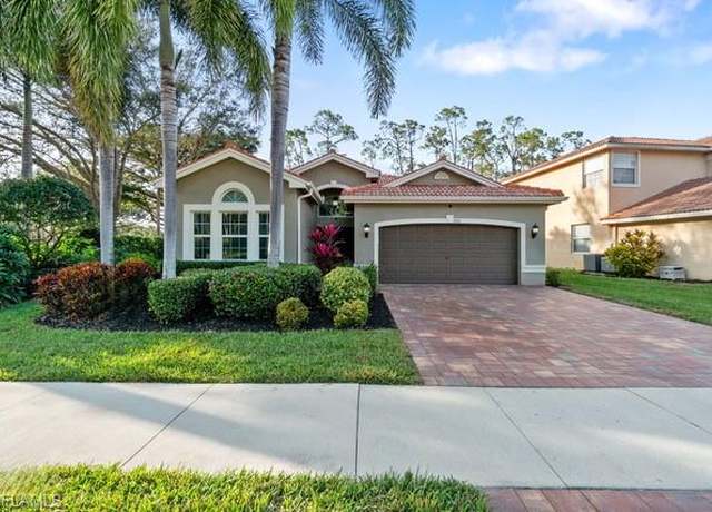 Property at 2313 Butterfly Palm Dr, Naples, FL 34119, 3 beds, 2 baths