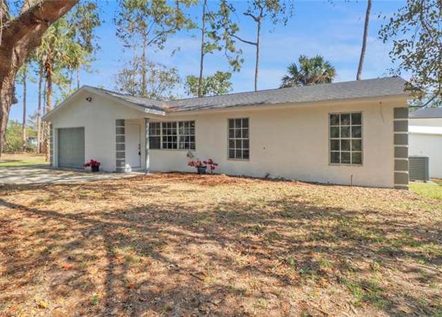 Property at 3740 21st Ave SW, Naples, FL 34117, 3 beds, 2 baths