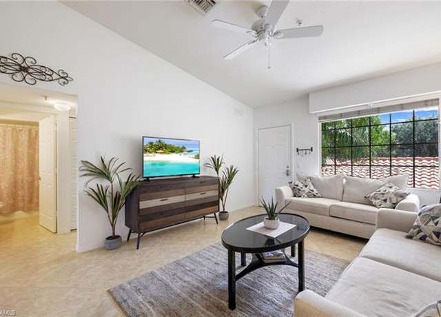 Property at 26680 Bonita Fairways Blvd #202, Bonita Springs, FL 34135, 2 beds, 2 baths