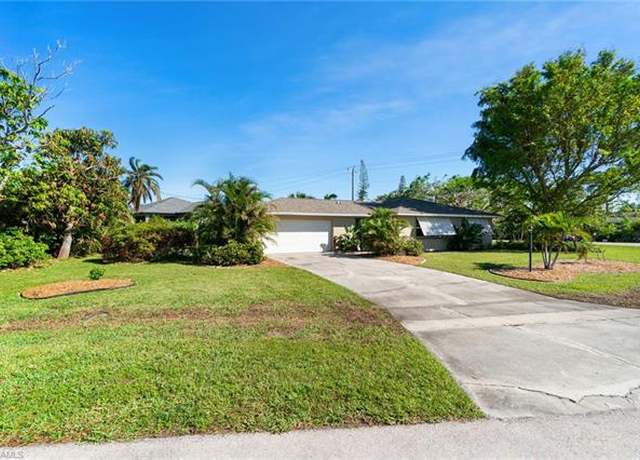 Property at 15637 Omai Ct, Fort Myers, FL 33908, 2 beds, 2 baths