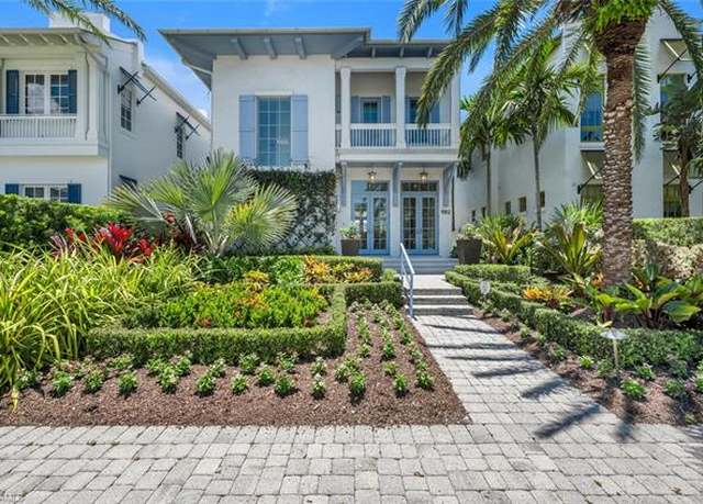 Property at 982 9th Ave S, Naples, FL 34102, 3 beds, 3.5 baths