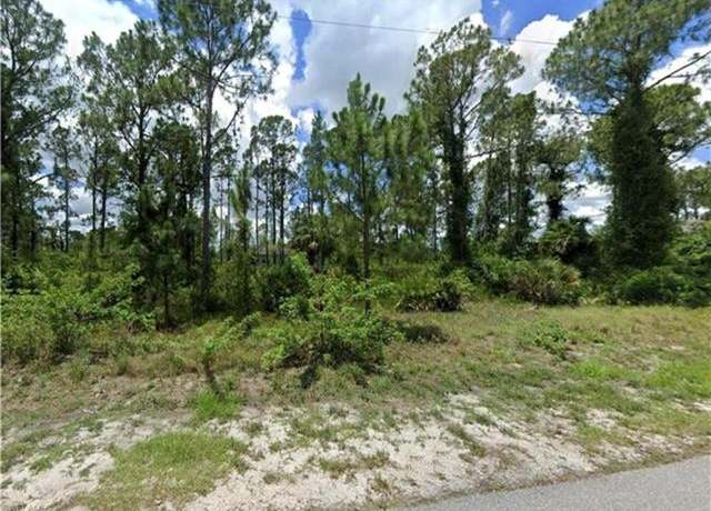Property at 17350 1st St, North Fort Myers, FL 33917
