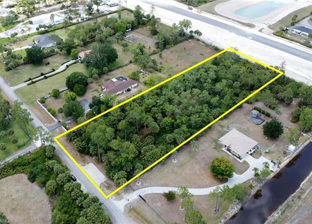 Property at 265 10th Ave NE, Naples, FL 34120