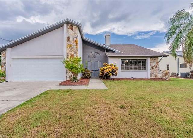 Property at 2026 SE 6th Ln, Cape Coral, FL 33990, 3 beds, 2 baths