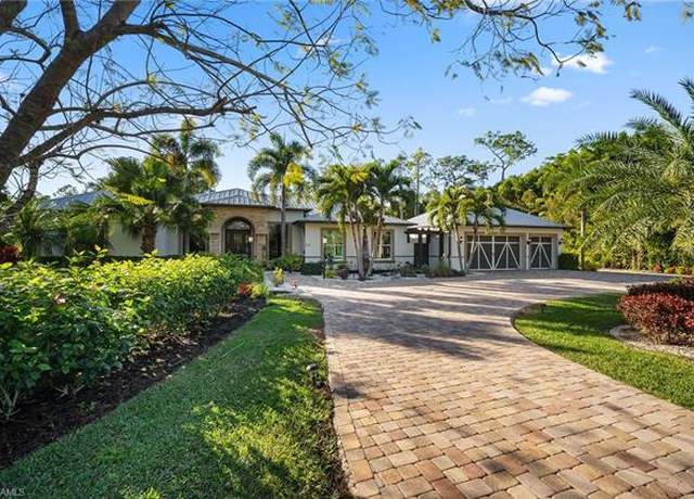 Property at 1805 Heritage Trl, Naples, FL 34112, 4 beds, 4.5 baths