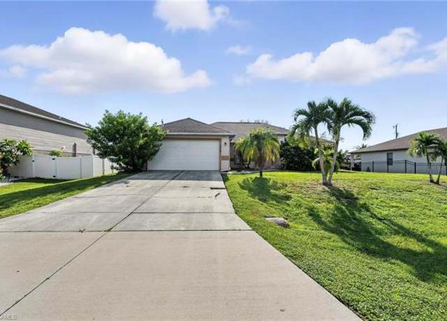 Property at 1010 SW 10th Pl, Cape Coral, FL 33991, 4 beds, 2 baths