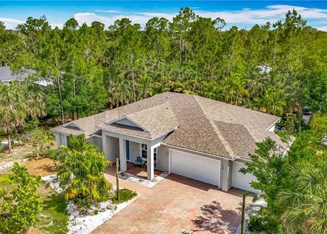 Property at 2712 14th Ave SE, Naples, FL 34117, 4 beds, 2 baths