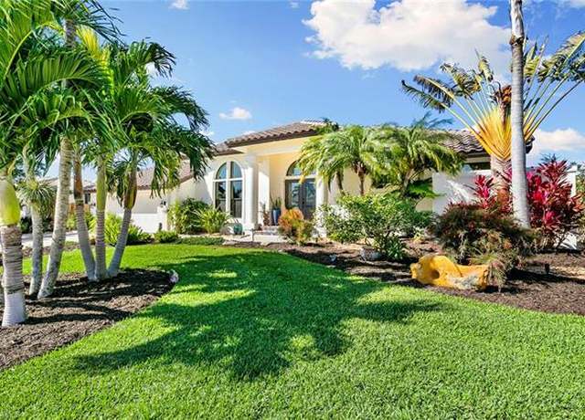 Property at 1724 Wavecrest Ct, Marco Island, FL 34145, 3 beds, 2 baths