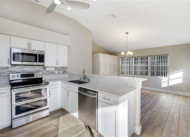 Property at 1170 Silverstrand Dr, Naples, FL 34110, 3 beds, 2 baths