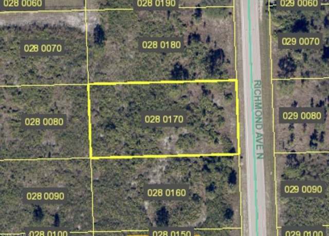 Property at 1009 Richmond Ave N, Lehigh Acres, FL 33972