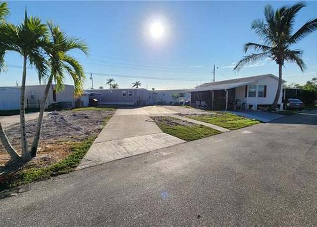 Property at 20651 River Dr, Estero, FL 33928