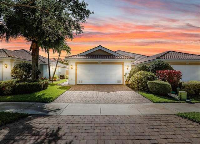 Property at 28979 Vermillion Ln, Bonita Springs, FL 34135, 2 beds, 2 baths