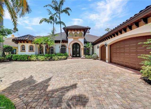 Property at 2743 Olde Cypress Dr, Naples, FL 34119, 3 beds, 4 baths