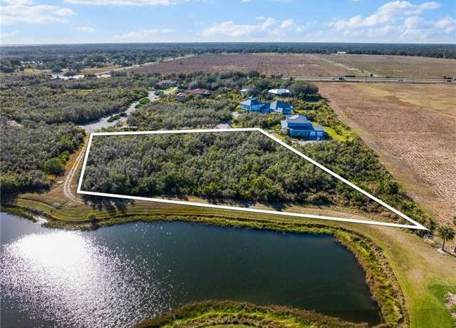 Property at 22921 Florida Rosemary Ln, Alva, FL 33920