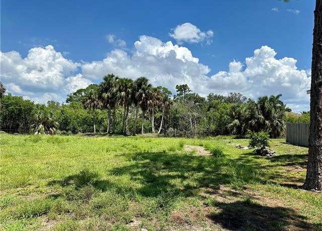 Property at 27675 Riverdale Ln, Bonita Springs, FL 34134