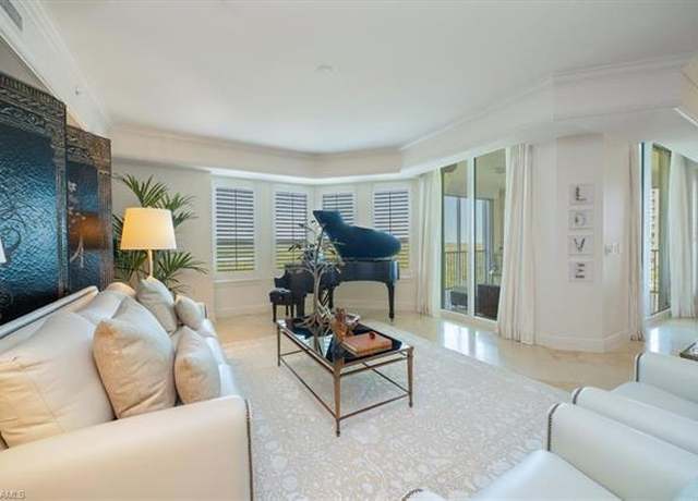 Property at 285 Grande Way #706, Naples, FL 34110-6588, 3 beds, 3.5 baths