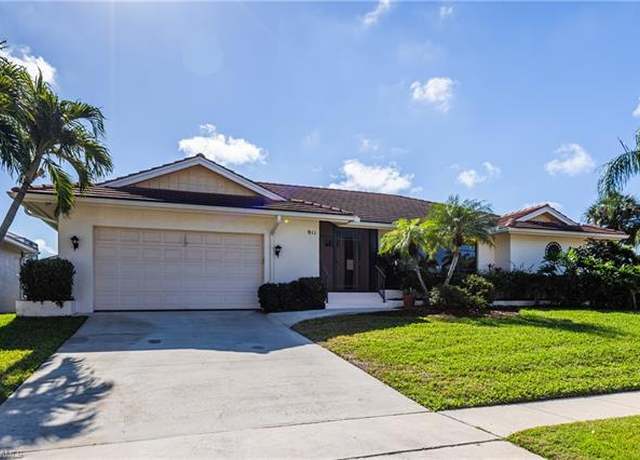 Property at 911 Ivory Ct, Marco Island, FL 34145, 3 beds, 2.5 baths