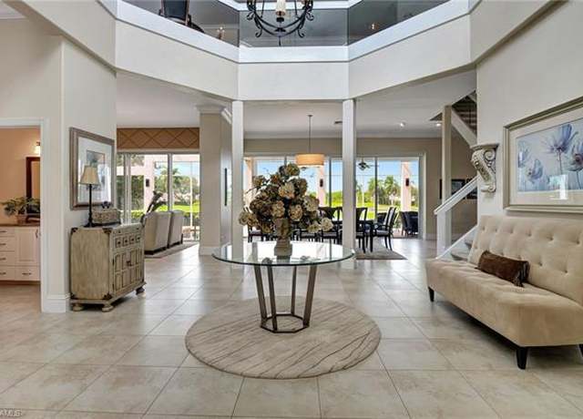 Property at 4735 Lighthouse Ln, Naples, FL 34112, 4 beds, 5.5 baths