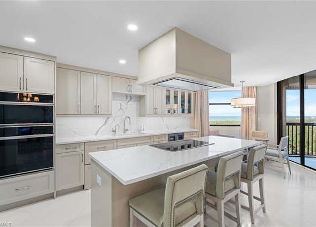 Property at 6075 Pelican Bay Blvd #1206, Naples, FL 34108, 3 beds, 3 baths