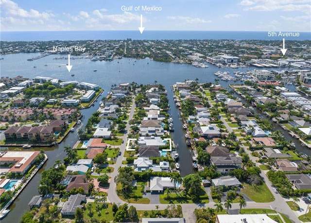 Property at 1521 Pelican Ave, Naples, FL 34102, 5 beds, 5 baths