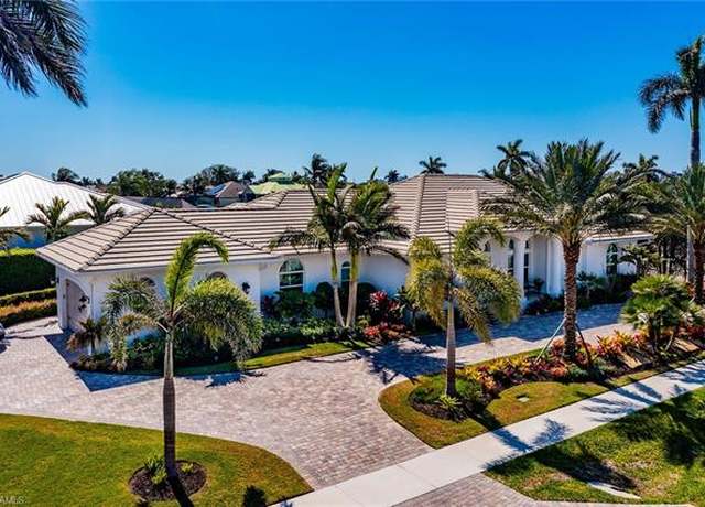 Property at 1015 Goldenrod Ave, Marco Island, FL 34145, 3 beds, 2 baths