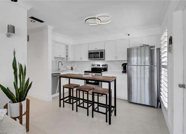 Property at 1215 Edington Pl Unit E5, Marco Island, FL 34145, 1 bed, 1 bath