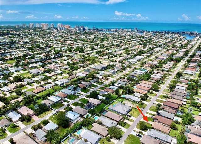 Property at 755 106th Ave N, Naples, FL 34108, 3 beds, 2 baths