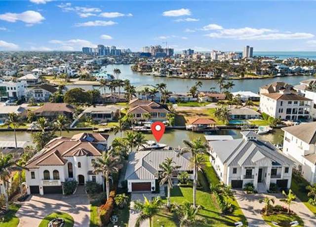 Property at 266 Egret Ave, Naples, FL 34108, 3 beds, 2 baths
