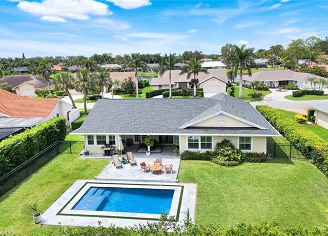 Property at 2319 Queens Way, Naples, FL 34112, 3 beds, 2 baths