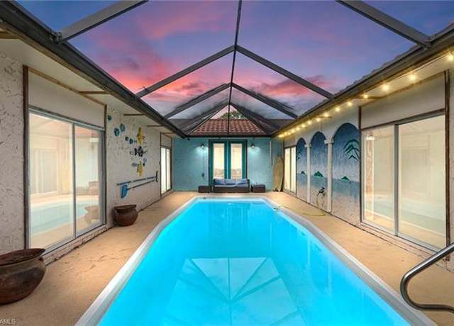 Property at 27443 Pelican Ridge Cir, Bonita Springs, FL 34135, 4 beds, 3 baths