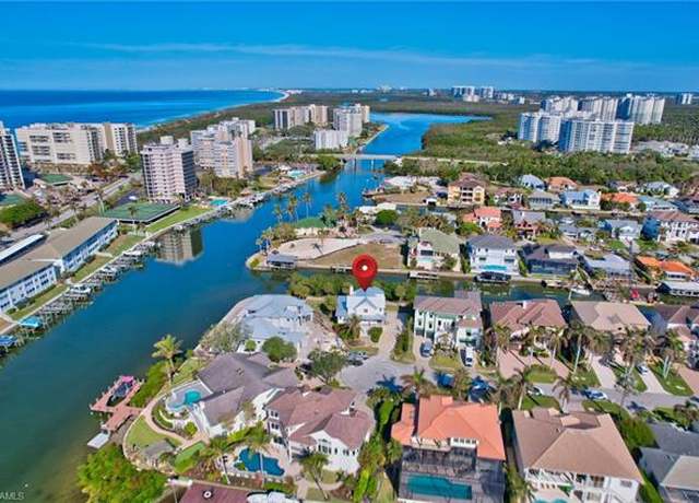 Property at 129 Egret Ave, Naples, FL 34108, 4 beds, 3 baths