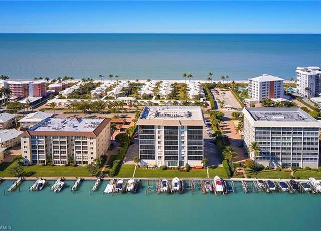 Property at 2650 Gulf Shore Blvd N #701, Naples, FL 34103, 3 beds, 2 baths