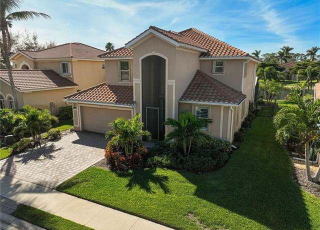 Property at 3450 Malagrotta Cir, Cape Coral, FL 33909, 5 beds, 3 baths