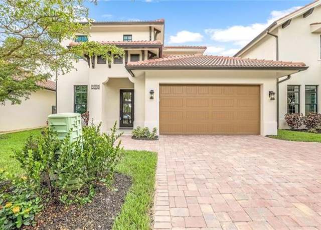 Property at 7980 Cordoba Pl, Naples, FL 34113, 4 beds, 3 baths