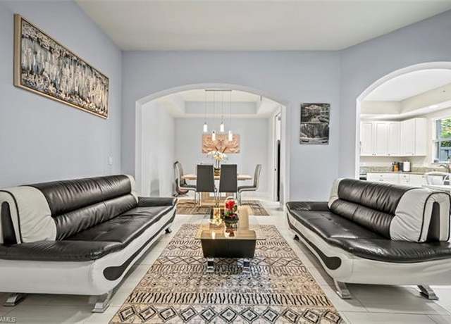 Property at 1465 Mariposa Cir #103, Naples, FL 34105, 2 beds, 2 baths