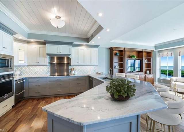 Property at 295 Grande Way #1004, Naples, FL 34110, 3 beds, 3.5 baths