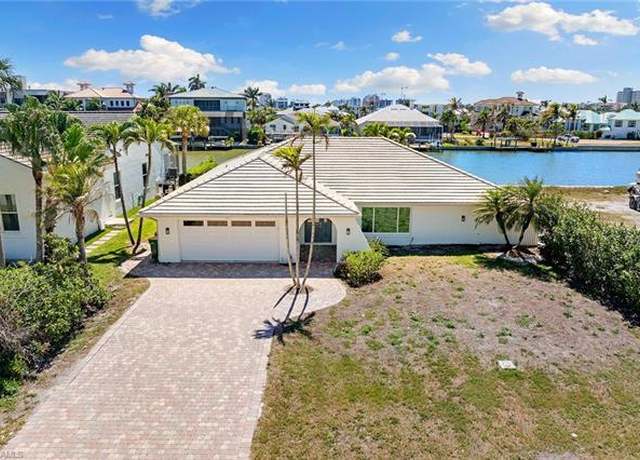 Property at 380 Conners Ave, Naples, FL 34108, 4 beds, 3 baths