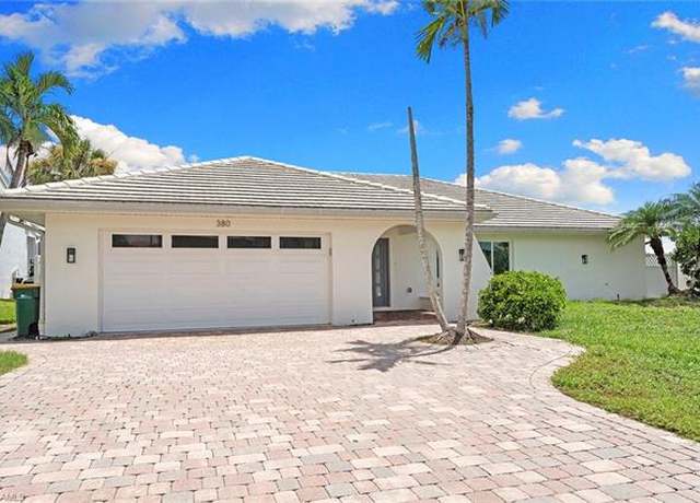Property at 380 Conners Ave, Naples, FL 34108, 4 beds, 3 baths