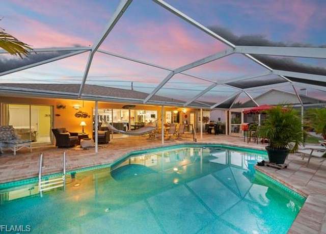 Property at 6436 Cocos Dr, Fort Myers, FL 33908, 3 beds, 2 baths