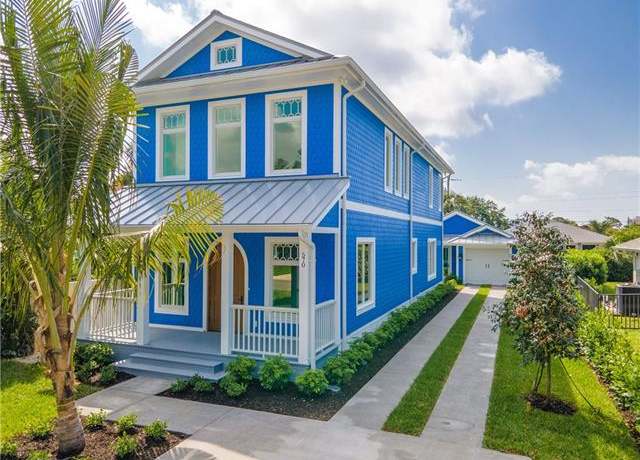 Property at 570 96th Ave N, Naples, FL 34108, 3 beds, 3 baths