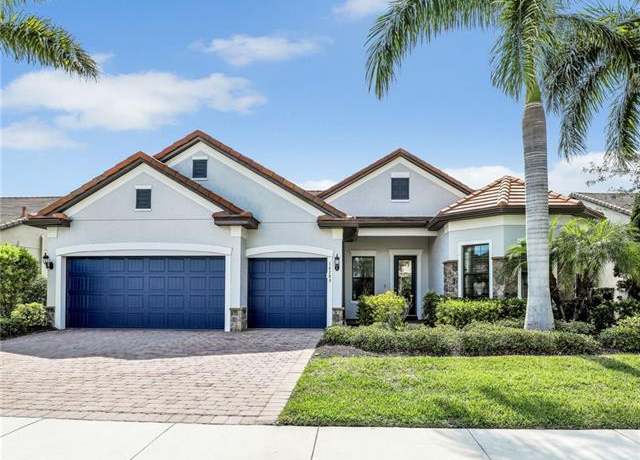 Property at 16289 Camden Lakes Cir, Naples, FL 34110, 3 beds, 3 baths