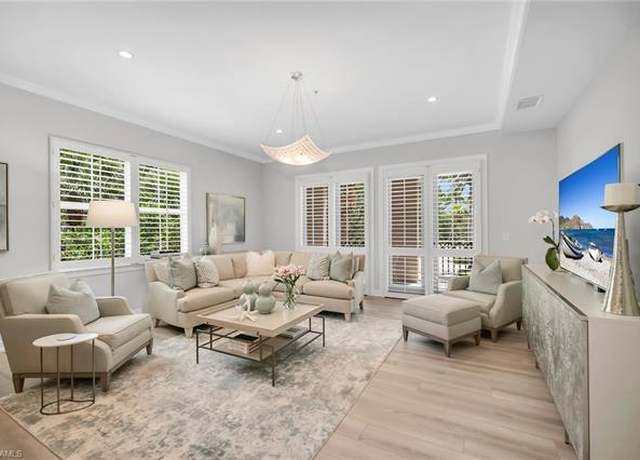 Property at 2839 Tiburon Blvd E #102, Naples, FL 34109, 3 beds, 2 baths