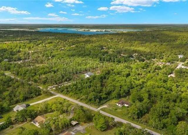 Property at 441 6th St Se St W, Naples, FL 34117