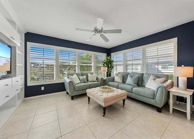Property at 725 Neapolitan Way #725, Naples, FL 34103, 2 beds, 2 baths