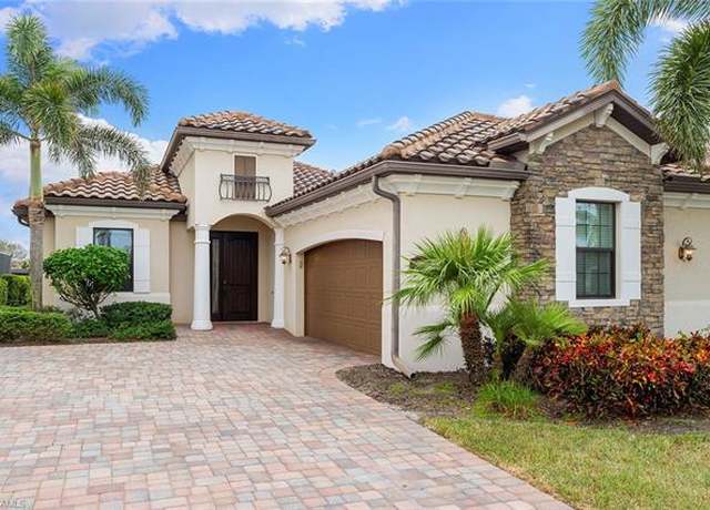 Property at 12574 Fenhurst Way, Naples, FL 34120, 2 beds, 2.5 baths