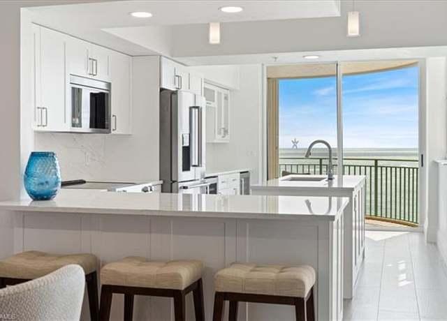 Property at 980 Cape Marco Dr #805, Marco Island, FL 34145, 3 beds, 3 baths