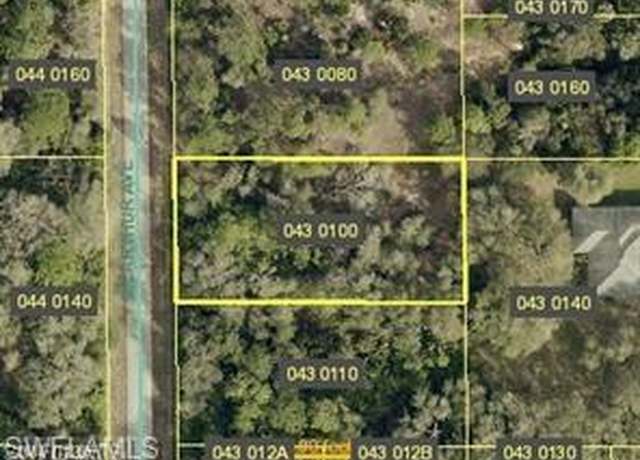 Property at 1904 Mcarthur Ave, Lehigh Acres, FL 33972