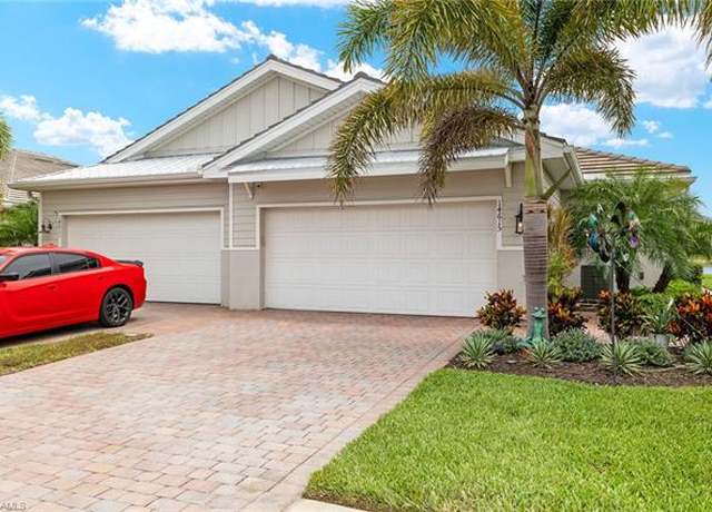 Property at 14615 Edgewater Cir, Naples, FL 34114, 2 beds, 2 baths
