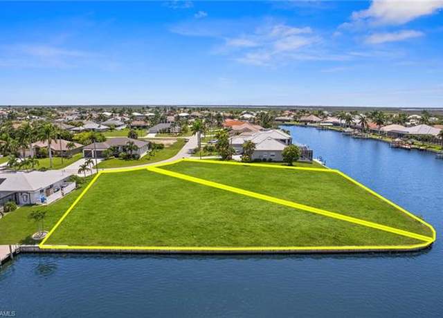 Property at 3021 SW 27th Pl, Cape Coral, FL 33914